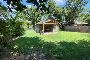 950 N McCart St, Stephenville, TX 76401 - Photo 18