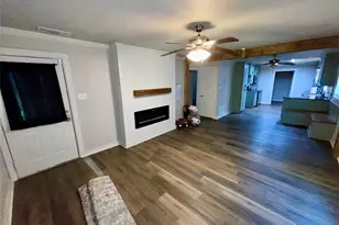 950 N McCart St, Stephenville, TX 76401 - Photo 4