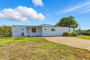 1170 Harmony Cir, Weatherford, TX 76087 - Photo 2