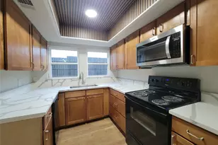 735 Arrowhead Cir, Garland, TX 75043 - Photo 8