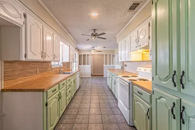 401 Vz County Road 2429, Canton, TX 75103 - Photo 10