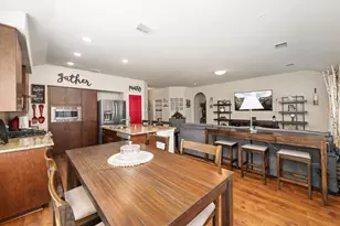 1137 Kingbird Ln, Alvarado, TX 76009 - Photo 10