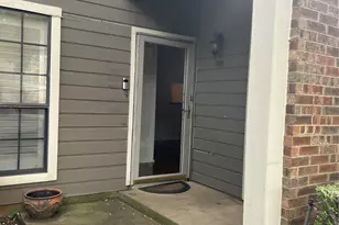 1106 Quail Valley Ln, Arlington, TX 76011 - Photo 1