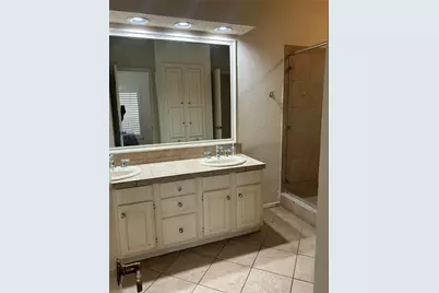 1106 Quail Valley Lane #119, Arlington, TX 76011 - Photo 12