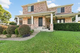 2026 Klondike St, Grand Prairie, TX 75050 - Photo 4