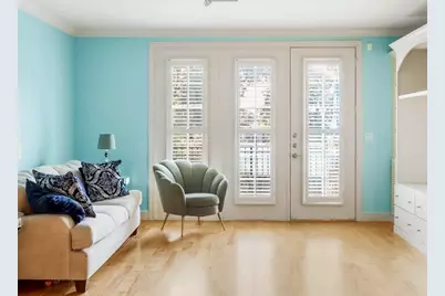 3818 Holland Avenue #304, Dallas, TX 75219 - Photo 8