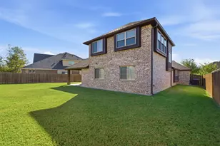 310 Marigold Ct, Glenn Heights, TX 75154 - Photo 32
