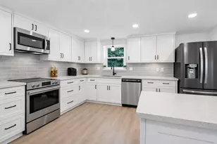 131 Carol Ln, Pecan Hill, TX 75154 - Photo 16