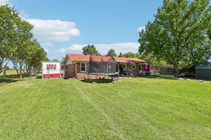 131 Carol Ln, Pecan Hill, TX 75154 - Photo 30