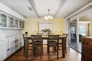 734 Kiowa Dr W, Lake Kiowa, TX 76240 - Photo 6