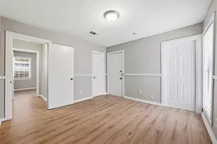 1110 17th St, Grand Prairie, TX 75050 - Photo 12