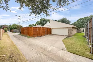 6009 Gentle Knoll Ln, Dallas, TX 75248 - Photo 34