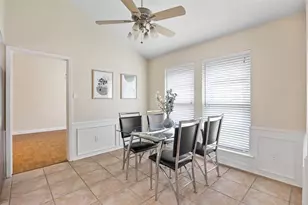 6009 Gentle Knoll Ln, Dallas, TX 75248 - Photo 12