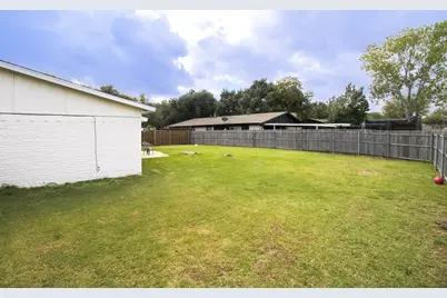 4030 Random Circle, Garland, TX 75043 - Photo 22