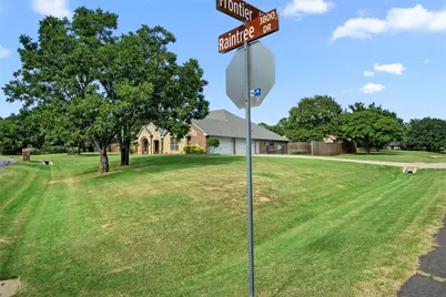 3810 Raintree Drive, Flower Mound, TX 75022 - Photo 6