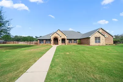 3810 Raintree Drive, Flower Mound, TX 75022 - Photo 2