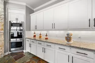 3810 Raintree Dr, Flower Mound, TX 75022 - Photo 14