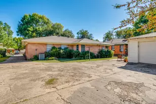 6529 St Moritz Ave, Dallas, TX 75214 - Photo 10