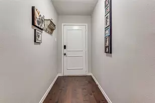 1832 Tameria Dr, Irving, TX 75060 - Photo 4