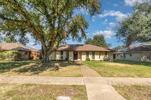 1109 Edgewood Dr, Richardson, TX 75081 - Photo 2