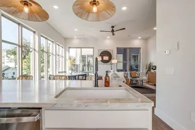 302 Foch Street #150, Fort Worth, TX 76107 - Photo 18