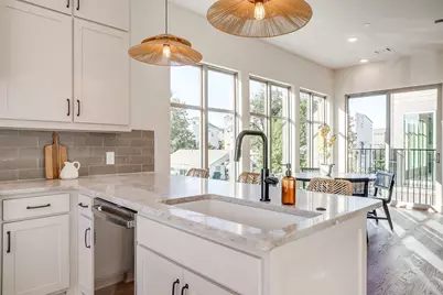 302 Foch Street #150, Fort Worth, TX 76107 - Photo 10