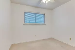 8430 Flower Meadow Dr, Dallas, TX 75243 - Photo 18