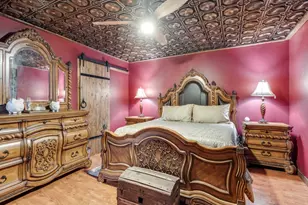 8430 Flower Meadow Dr, Dallas, TX 75243 - Photo 16