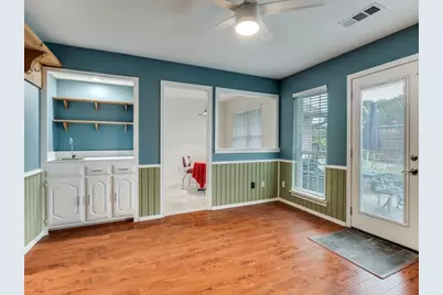 8430 Flower Meadow Drive, Dallas, TX 75243 - Photo 14