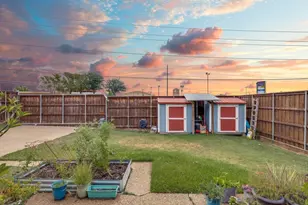 8430 Flower Meadow Dr, Dallas, TX 75243 - Photo 24