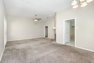 5905 Sterling Green Trail, Arlington, TX 76017 - Photo 4