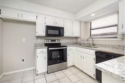 5905 Sterling Green Trail, Arlington, TX 76017 - Photo 6