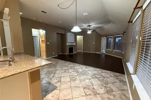 816 Lake Grove Dr, Little Elm, TX 75068 - Photo 10