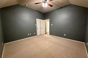 816 Lake Grove Dr, Little Elm, TX 75068 - Photo 16