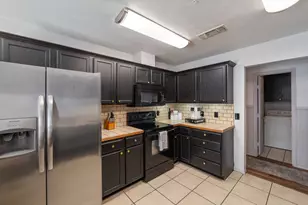 112 W Cedar St, Lone Oak, TX 75453 - Photo 10