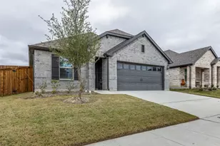 5636 Castle Peak Bnd, Fort Worth, TX 76126 - Photo 2