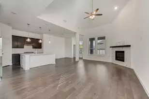 7001 Spring Park Dr, Little Elm, TX 76227 - Photo 10