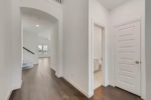 7001 Spring Park Dr, Little Elm, TX 76227 - Photo 6