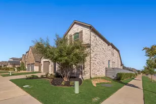 7001 Spring Park Dr, Little Elm, TX 76227 - Photo 2