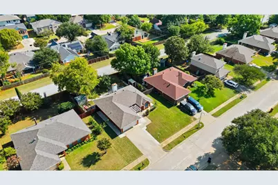 2613 Parkview Drive, Corinth, TX 76210 - Photo 4
