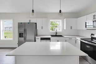 200 S Narcissus St, Kosse, TX 75838 - Photo 8