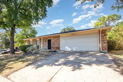 2808 Treeview Drive, Arlington, TX 76016 - Photo 20