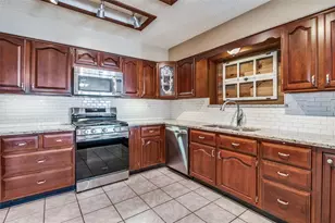 1510 Apple Ln, Midlothian, TX 76065 - Photo 18
