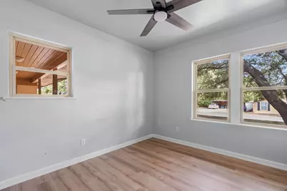 1801 Yale Street, River Oaks, TX 76114 - Photo 18