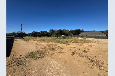 1318 Prairie Avenue, Cleburne, TX 76033 - Photo 8