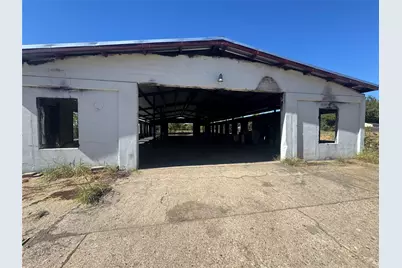 1318 Prairie Avenue, Cleburne, TX 76033 - Photo 2