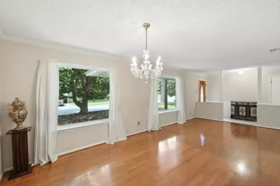 503 Summit Ridge Drive, Euless, TX 76039 - Photo 8