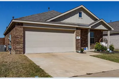 1112 Lady Bird Street, Ennis, TX 75119 - Photo 2