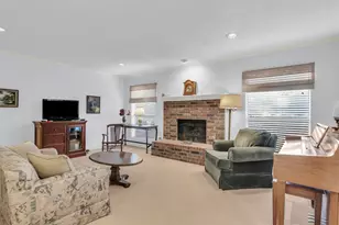 9224 Highedge Cir, Dallas, TX 75238 - Photo 4