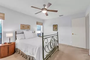 9224 Highedge Cir, Dallas, TX 75238 - Photo 16